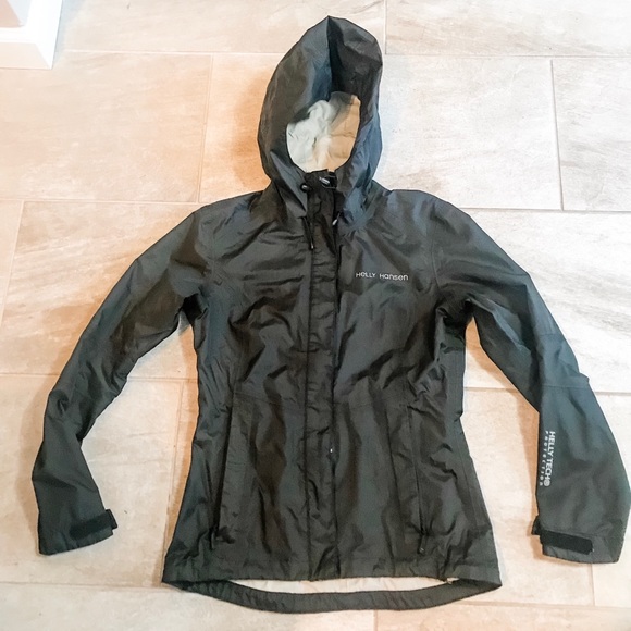 helly hansen black rain jacket